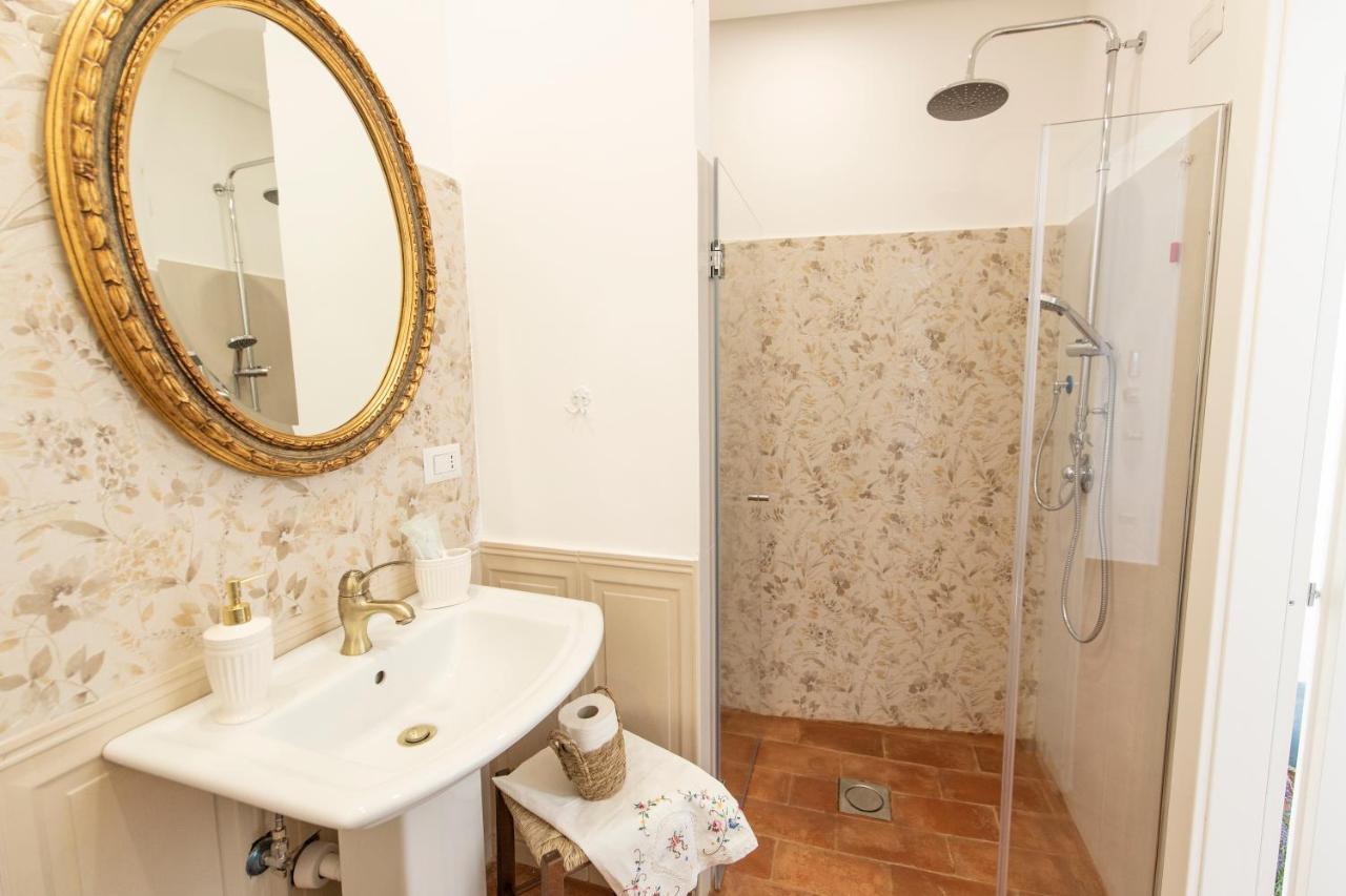B&B Dimora Mazzarino Naples Luaran gambar