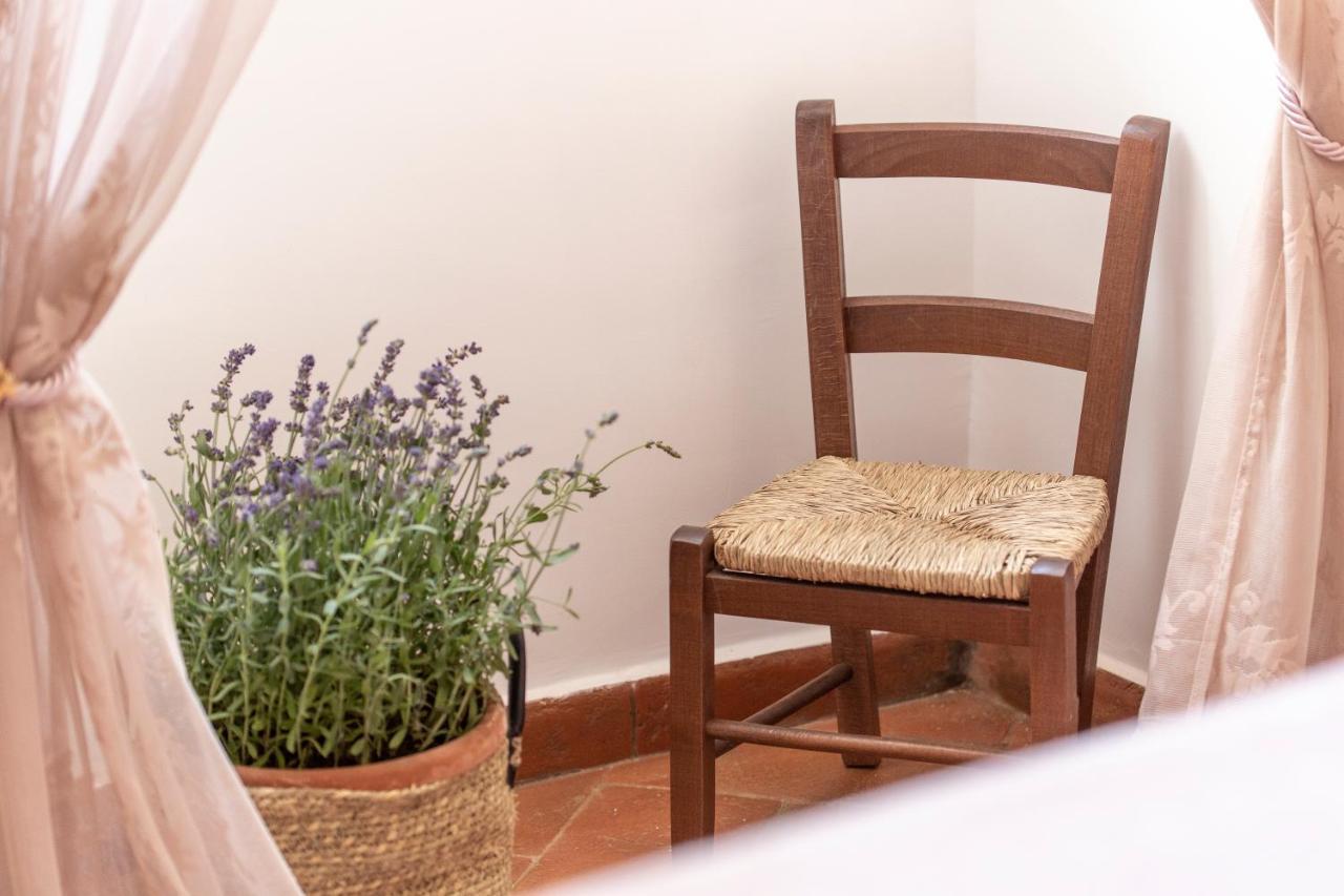 B&B Dimora Mazzarino Naples Luaran gambar