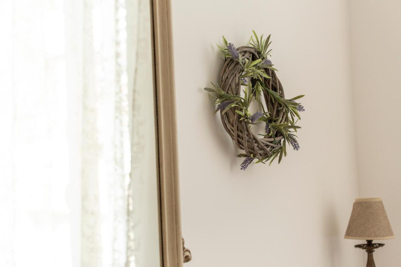 B&B Dimora Mazzarino Naples Luaran gambar