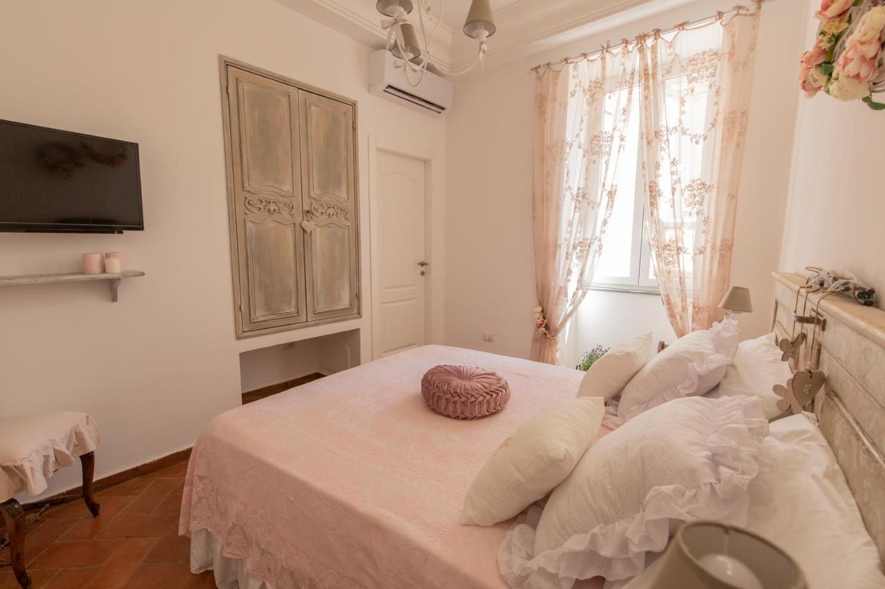 B&B Dimora Mazzarino Naples Luaran gambar