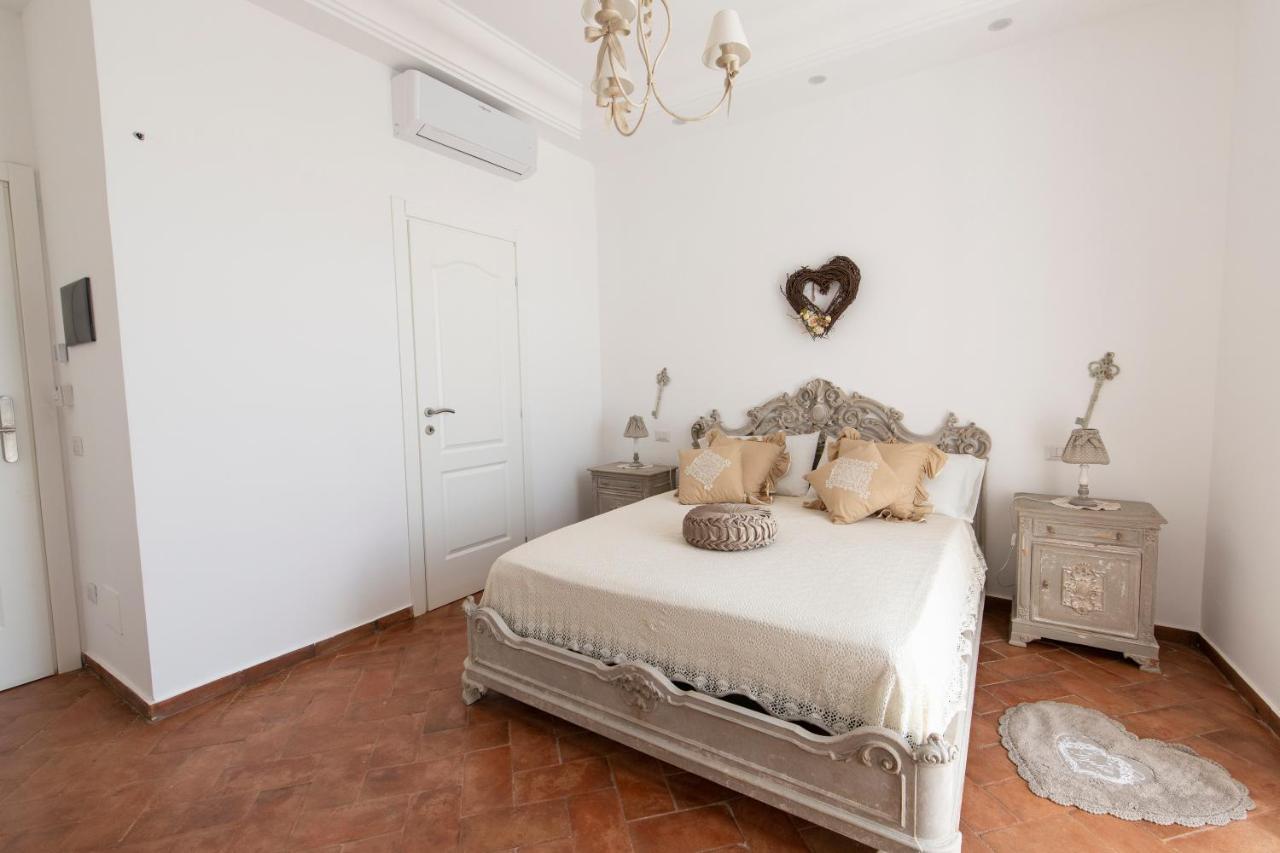 B&B Dimora Mazzarino Naples Luaran gambar